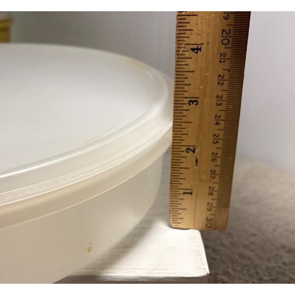 Vintage Tupperware Pie Saver Storage Container and Lid 12" - Picture 9 of 9